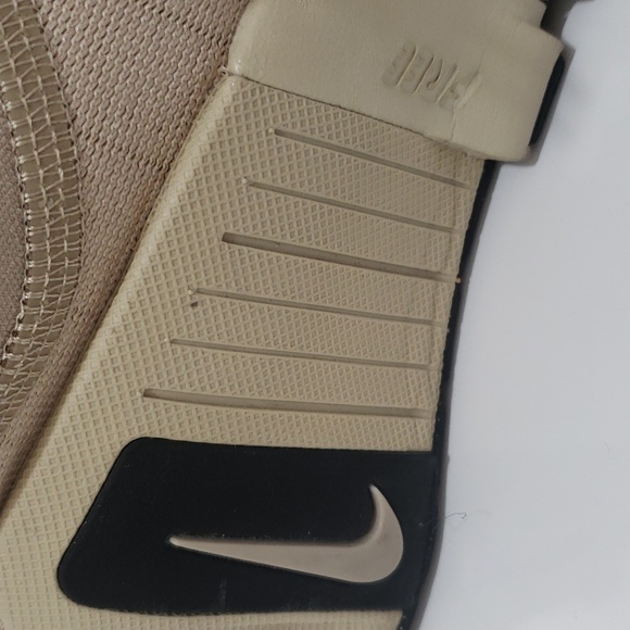 Men's Nike Free Metcon 6 Athletic Tan Color Shoes - Picture 2 of 11